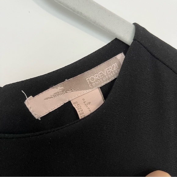 Forever 21 | Backless Top - Picture 5 of 5